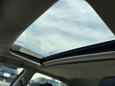 Used 2015 Toyota Avalon XLE Premium image 13