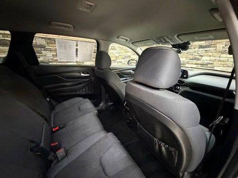 Used 2019 Hyundai Santa Fe SE AWD/4WD image 27