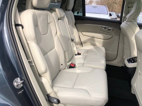 New 2026 Volvo XC90 B6 Ultra w/ Protection Package image 35