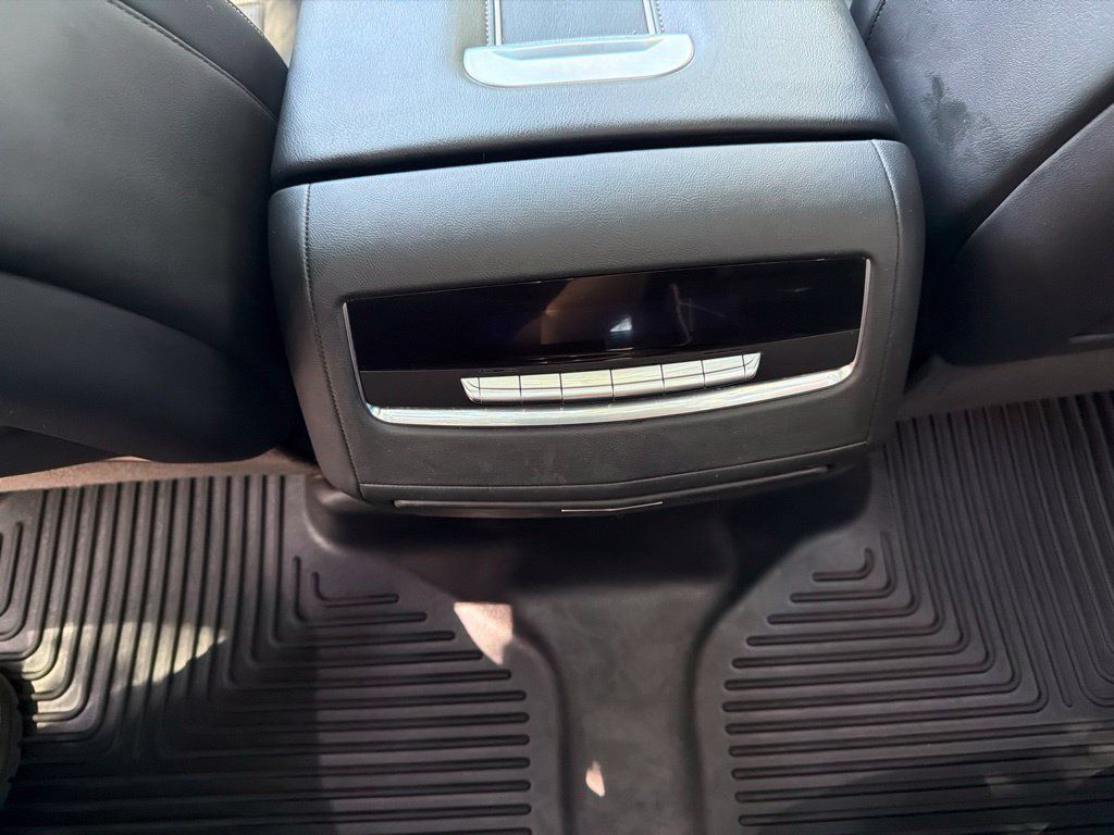 Used 2023 Cadillac Escalade Sport w/ LPO, ONYX Package AWD/4WD image 28