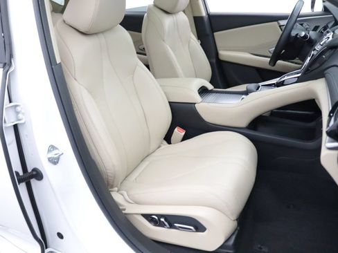 Used 2024 Acura RDX SH-AWD image 13