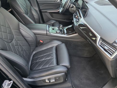 Used 2023 BMW X5 xDrive40i AWD/4WD image 3