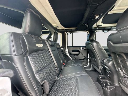 Used 2018 Jeep Wrangler Unlimited Rubicon AWD/4WD image 27