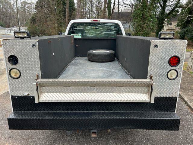 Used 2004 Ford F350 XL AWD/4WD image 21