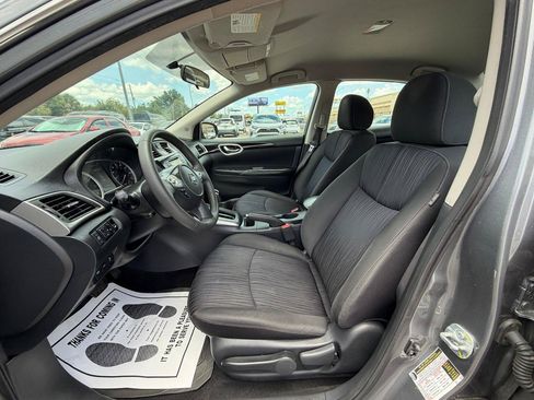Used 2017 Nissan Sentra SV FWD image 5