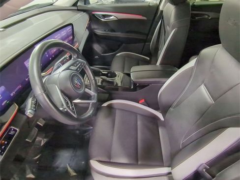 Used 2024 Buick Envision Sport Touring image 18