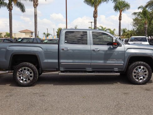 Used 2016 GMC Sierra 2500 Denali w/ Duramax Plus Package image 11