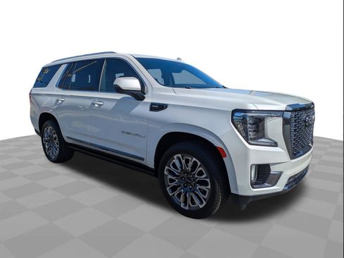 Certified 2024 GMC Yukon Denali Ultimate image 2