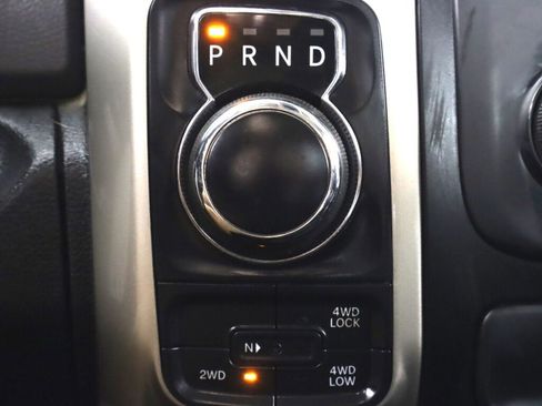 Used 2017 RAM 1500 Classic SLT image 24