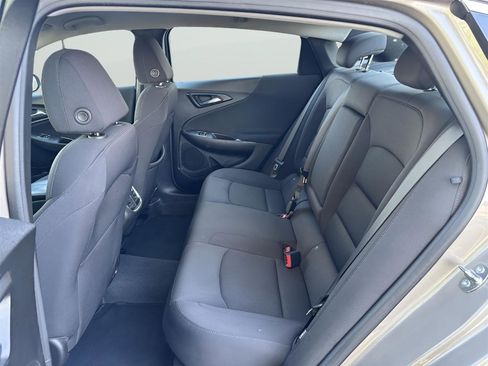 Used 2023 Chevrolet Malibu LT FWD image 15