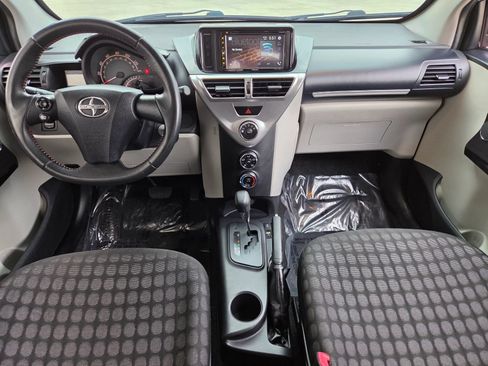 Used 2012 Scion iQ w/ Rear Speaker Pkg FWD image 23
