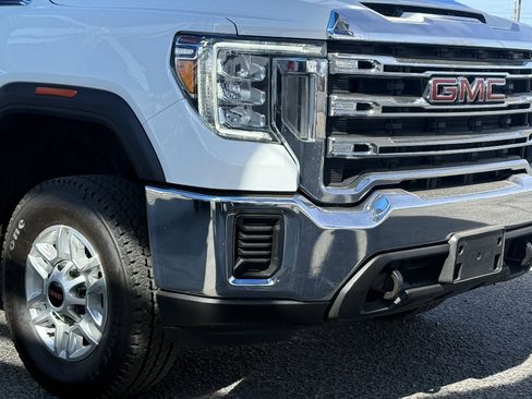 Used 2023 GMC Sierra 2500 SLE image 2