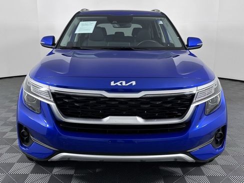 Used 2023 Kia Seltos S image 3