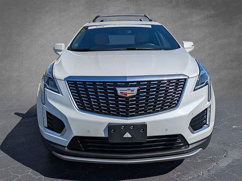Certified 2022 Cadillac XT5 Premium Luxury image 8