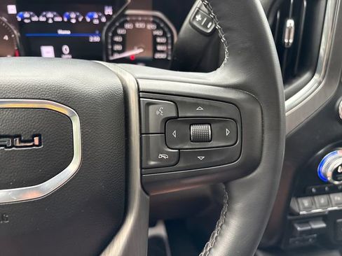 Used 2023 GMC Sierra 3500 Denali w/ Denali Black Diamond Edition AWD/4WD image 12
