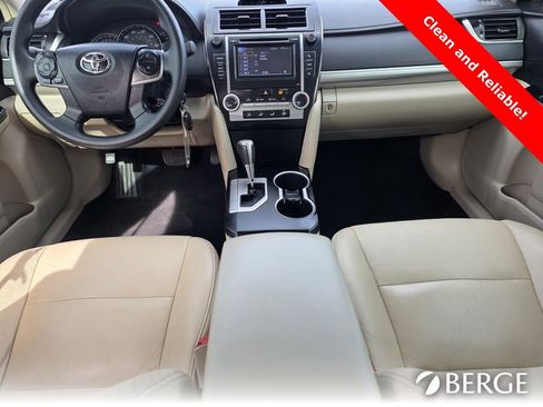 Used 2013 Toyota Camry LE image 26