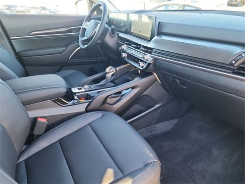 New 2025 Kia Telluride LX image 16