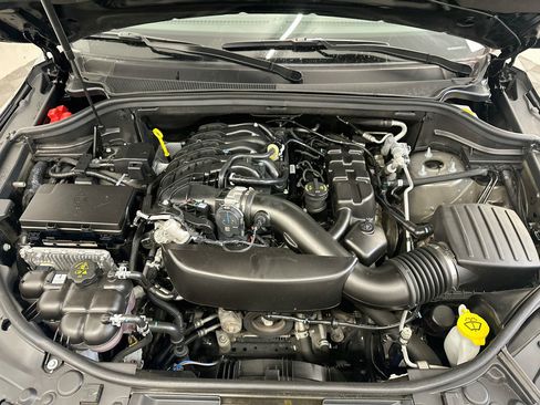 Used 2025 Dodge Durango GT AWD/4WD image 35