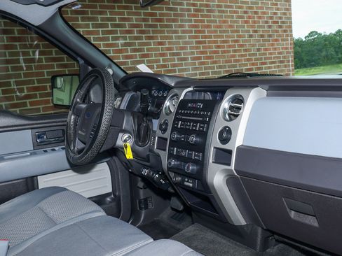 Used 2012 Ford F150 XLT w/ XLT Chrome Pkg AWD/4WD image 20