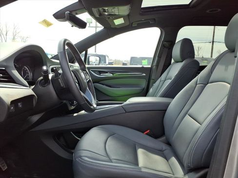 Used 2024 Buick Enclave Essence w/ Experience Buick Package image 25