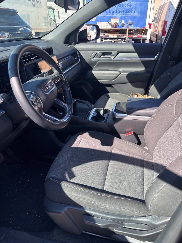 Used 2026 GMC Terrain Elevation AWD/4WD image 8