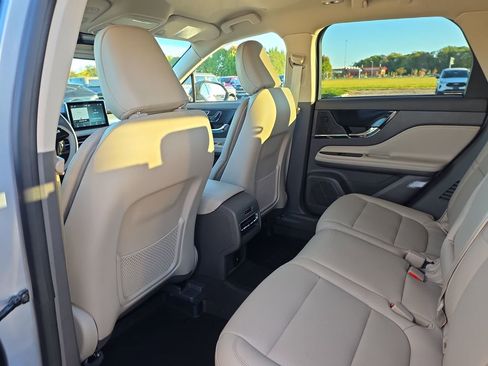 Used 2022 Lincoln Corsair AWD w/ Equipment Group 101A image 33