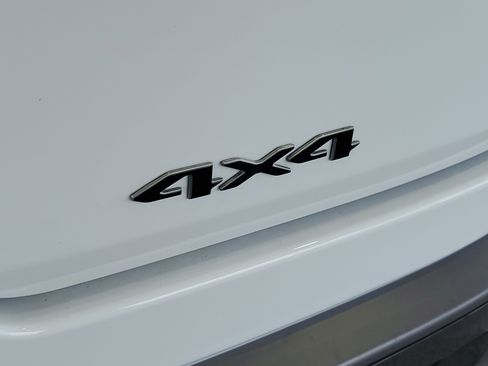 New 2026 Jeep Grand Wagoneer Limited AWD/4WD image 8