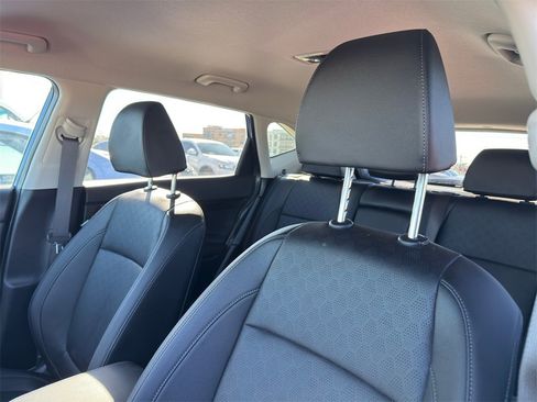 Used 2023 Kia Seltos SX image 12