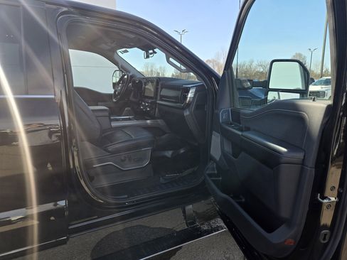 Used 2024 Ford F350 Lariat w/ Lariat Ultimate Package image 16
