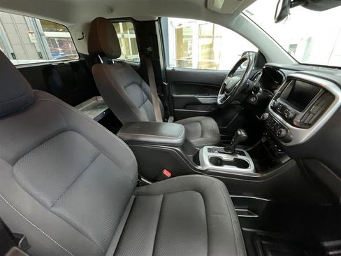 Used 2021 Chevrolet Colorado LT w/ Fleet Safety Package image 12