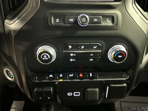 Used 2024 GMC Sierra 1500 Pro w/ Graphite Edition AWD/4WD image 19