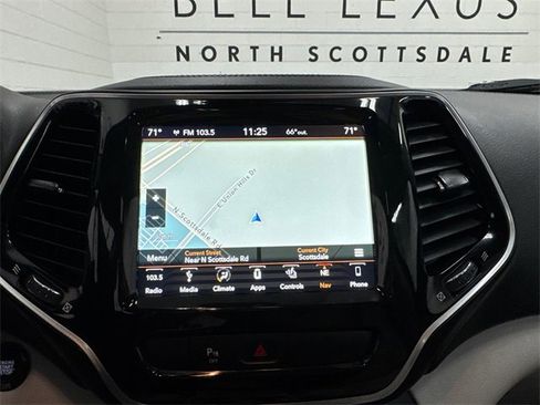 Used 2019 Jeep Cherokee Limited w/ Trailer Tow Group image 18