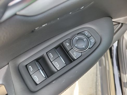 Used 2023 Cadillac XT5 Premium Luxury w/ Platinum Package image 17