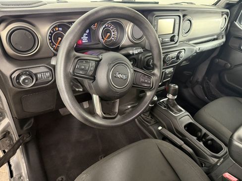 Used 2019 Jeep Wrangler Unlimited Sport AWD/4WD image 15