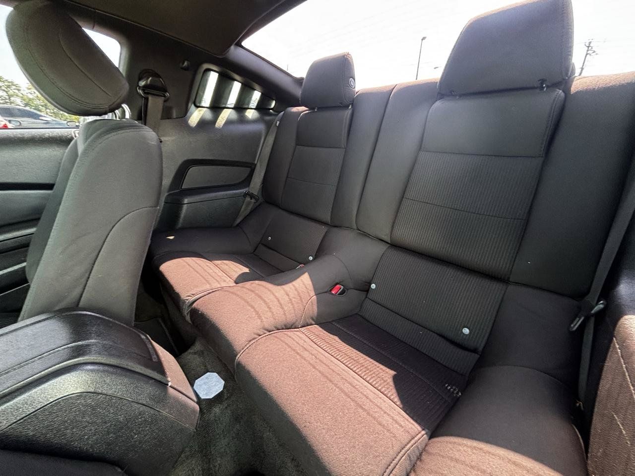 Used 2012 Ford Mustang Coupe RWD image 15