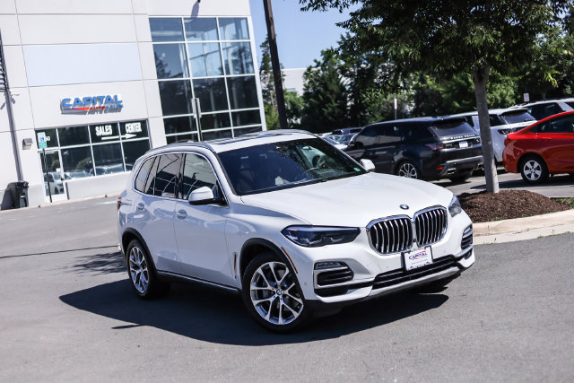 Used 2021 BMW X5 xDrive45e w/ Parking Assistance Package AWD/4WD image 2