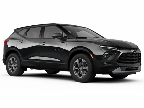 New 2026 Chevrolet Blazer LT w/ LPO, Floor Liner Package FWD image 28