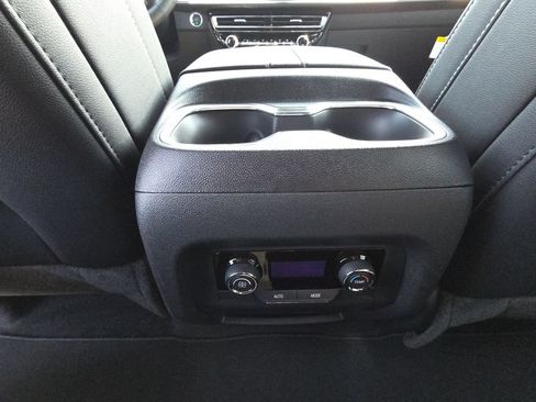 New 2026 Chevrolet Traverse LT AWD/4WD image 30