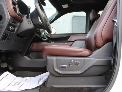 Used 2022 Ford Expedition Max Limited AWD/4WD image 10
