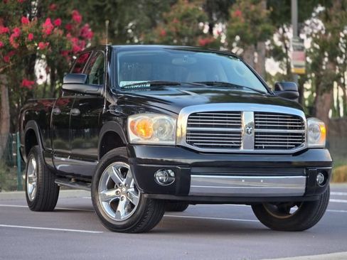 Used 2007 Dodge Ram 1500 Truck Laramie w/ Trailer Tow Group AWD/4WD image 2