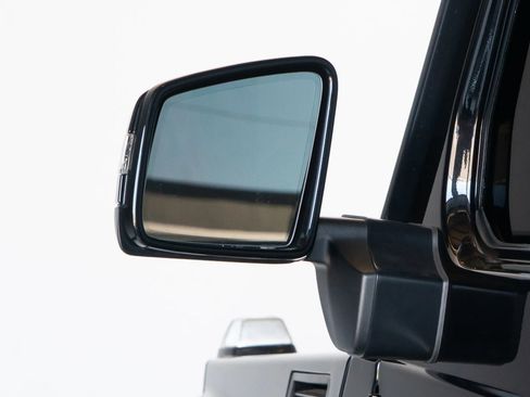 Used 2017 Mercedes-Benz G 550 Squared image 24