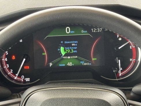 Used 2024 Toyota RAV4 XLE Premium image 20