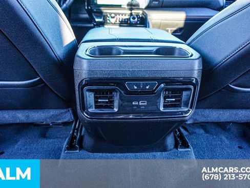 Used 2025 GMC Sierra 1500 AT4 w/ AT4 Preferred Package AWD/4WD image 31