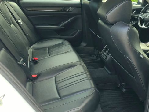 Used 2021 Honda Accord EX-L image 9