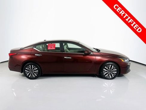 Certified 2023 Nissan Altima 2.5 SV image 10