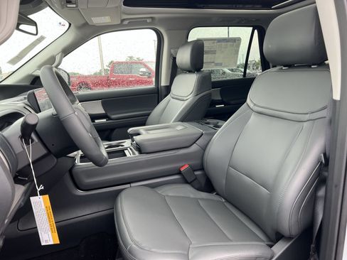 New 2026 Ford Expedition Max Active AWD/4WD image 13