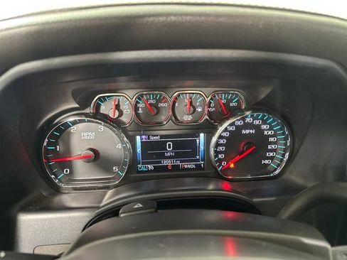 Used 2018 Chevrolet Silverado 2500 High Country w/ Duramax Plus Package image 17