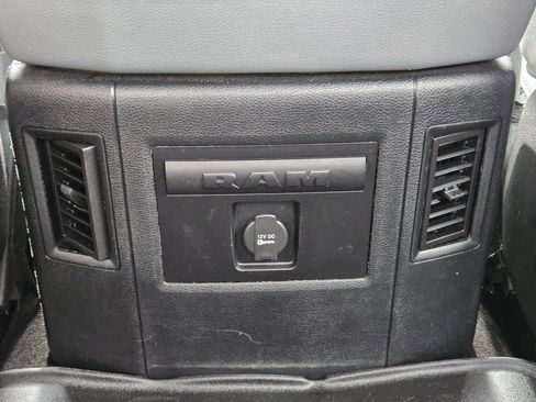 Used 2016 RAM 1500 Big Horn AWD/4WD image 27
