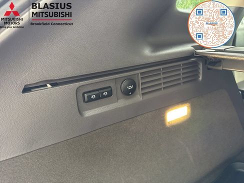 Used 2019 Lincoln Nautilus Reserve AWD/4WD image 14