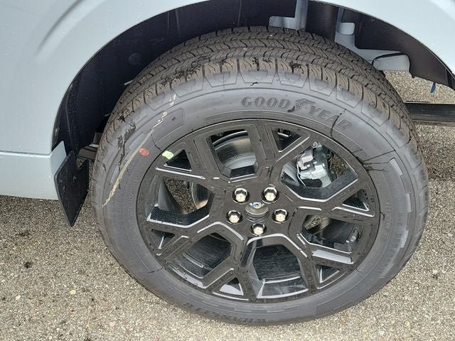 New 2026 Ford Maverick Lobo AWD/4WD image 26